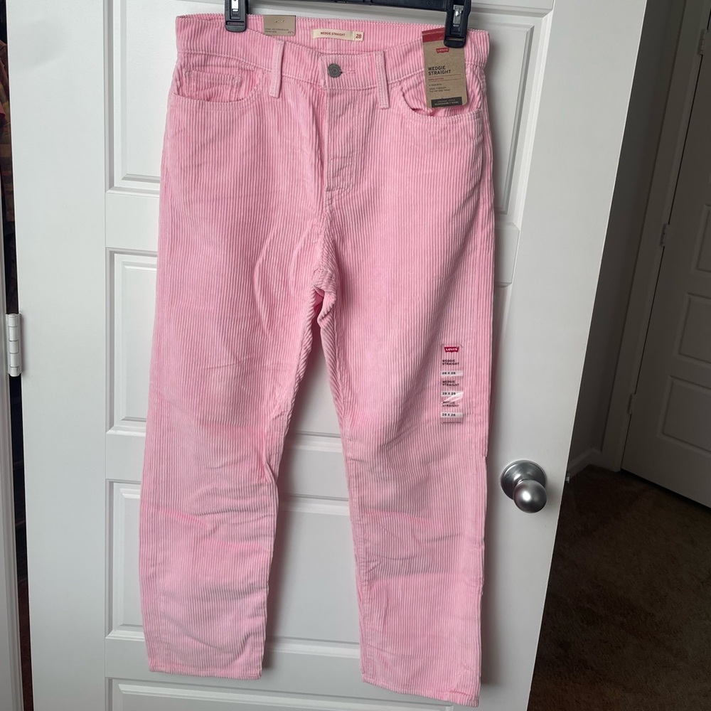 LEVI Wedgie Straight  Pink Corduroy Pants
